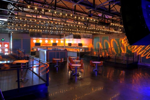 Saturn set up for a private event — photo 4 of 9